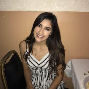 Meet your Posher, Alia